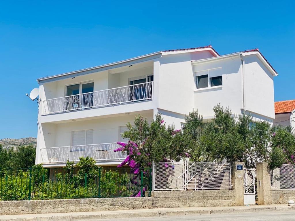 טרוגיר Apartment Paulina מראה חיצוני תמונה