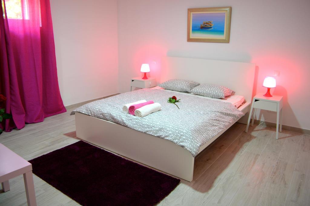 טרוגיר Apartment Paulina חדר תמונה