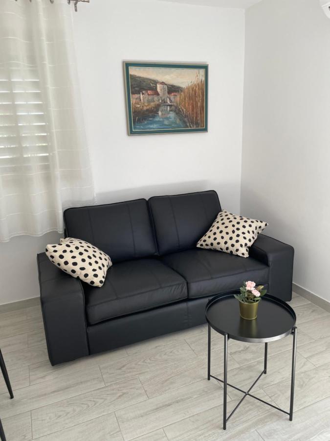 טרוגיר Apartment Paulina מראה חיצוני תמונה