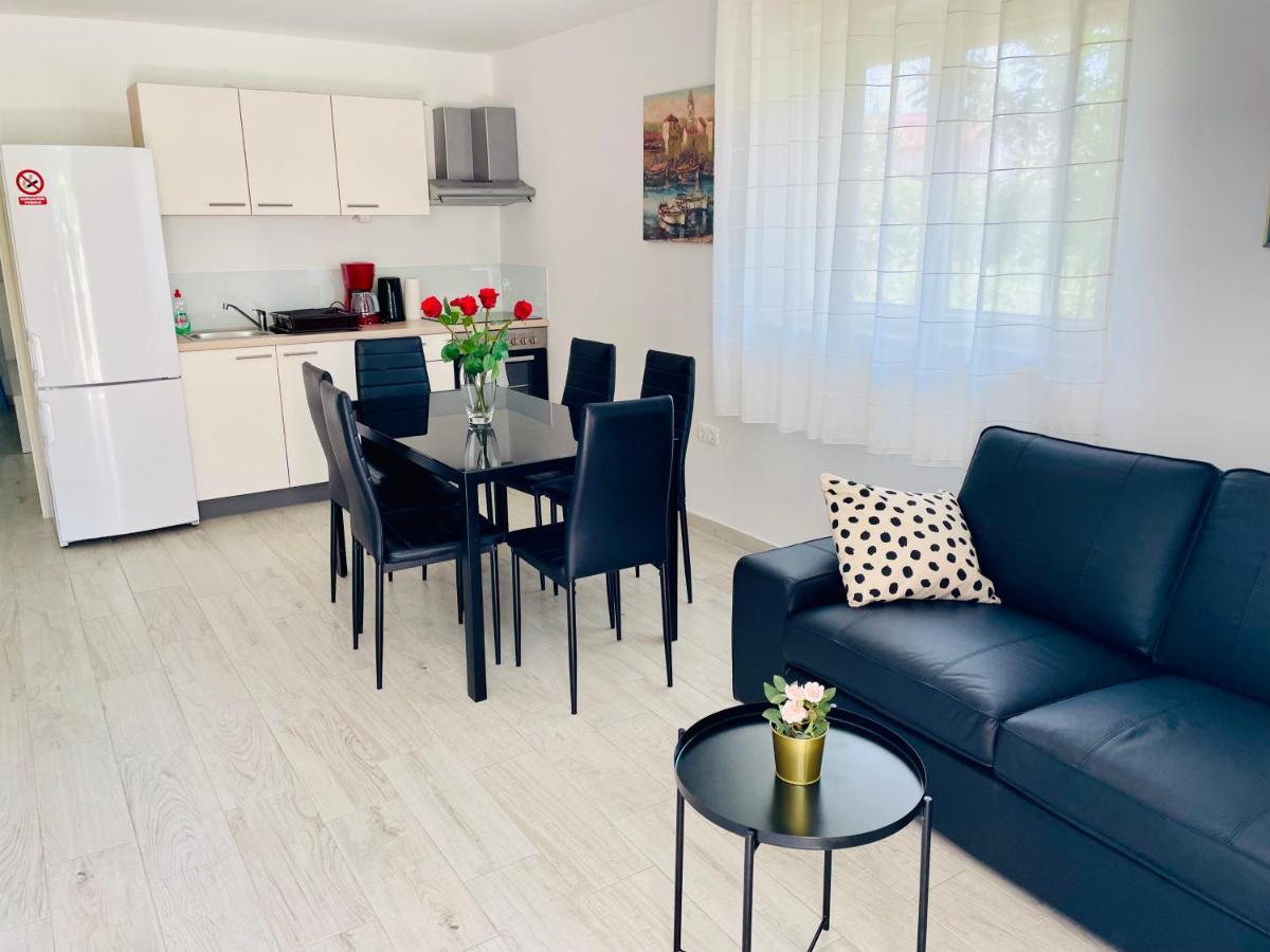טרוגיר Apartment Paulina מראה חיצוני תמונה